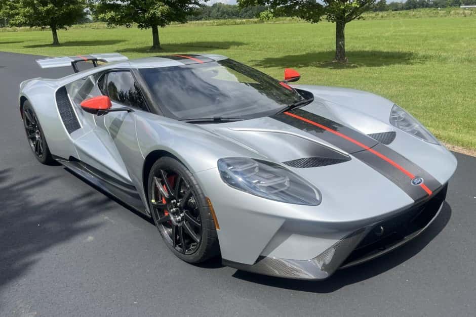 2020 Ford GT 2nd Generation sold for $810,000