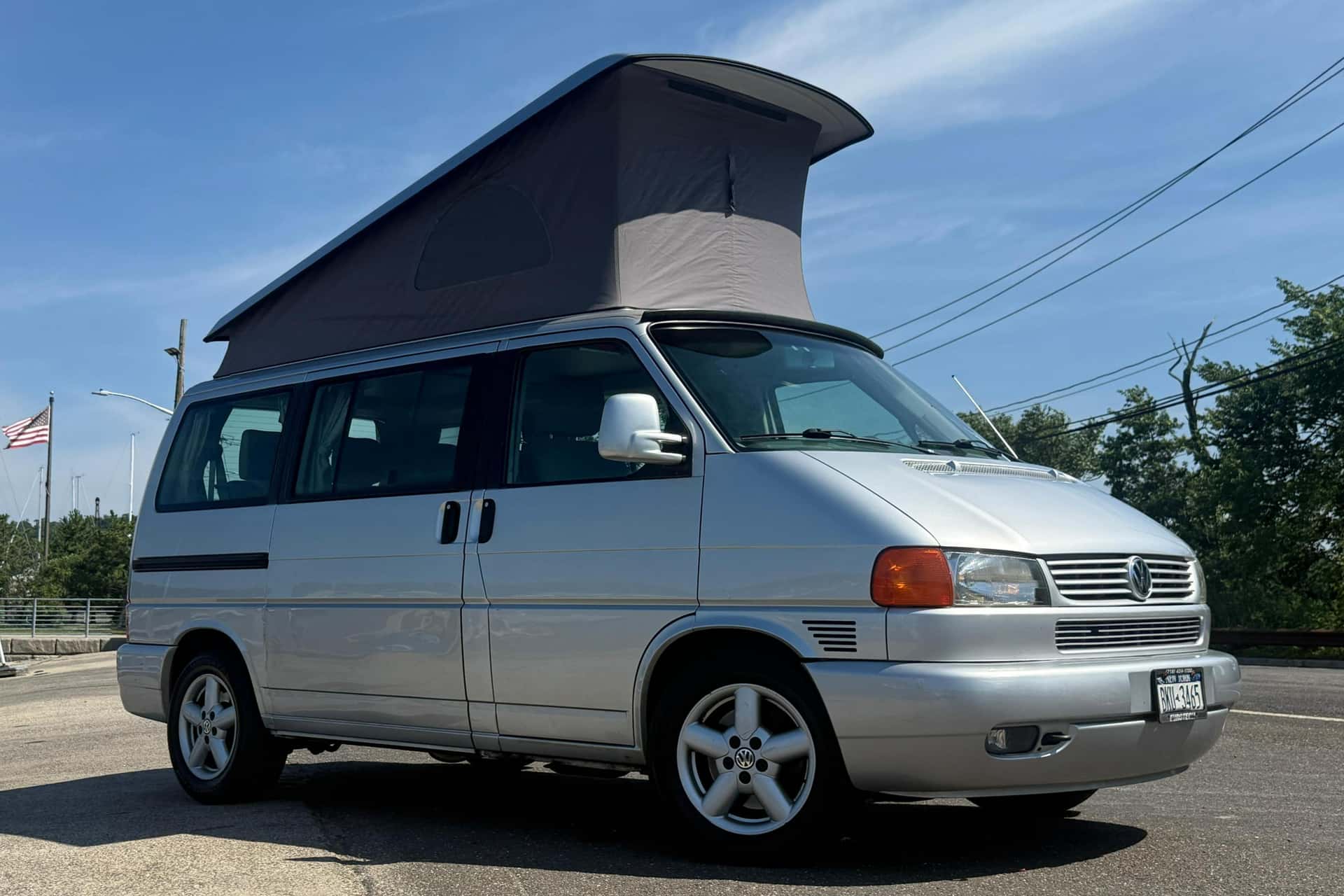2002 Volkswagen Eurovan sold for $14,800