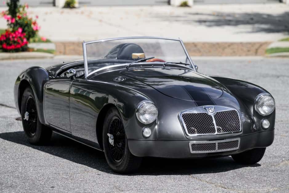 1958 MG MGA sold for $31,000