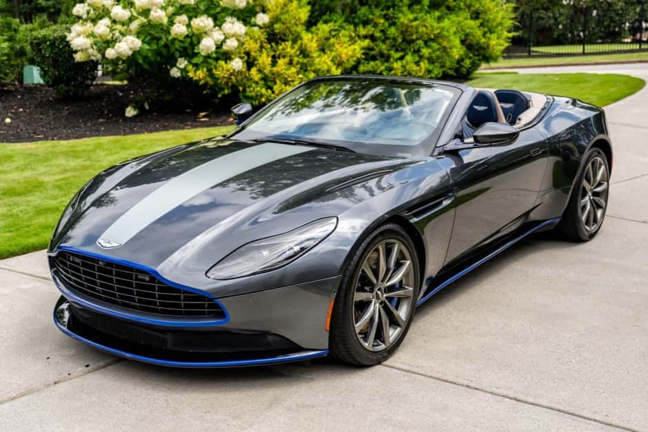 2019 Aston Martin DB11 sold for $87,000