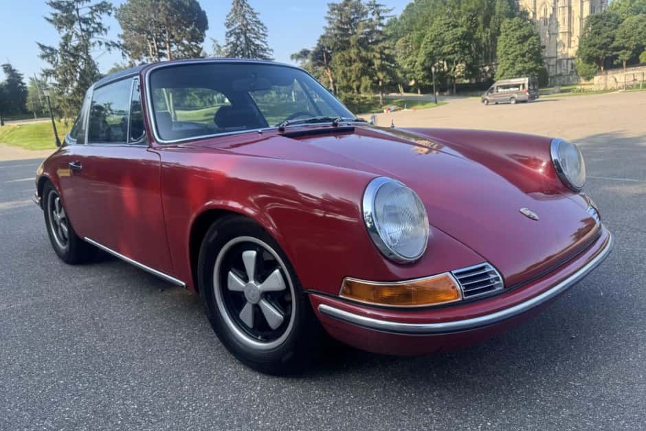 1969 Porsche 912 sold for $42,350