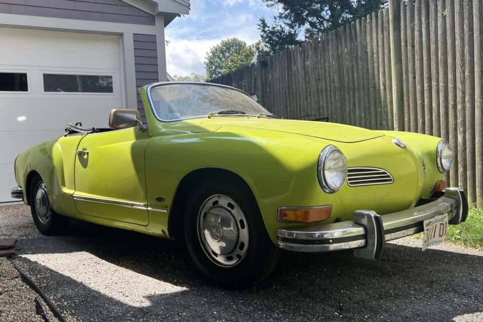1973 Volkswagen Karmann Ghia sold for $8,600