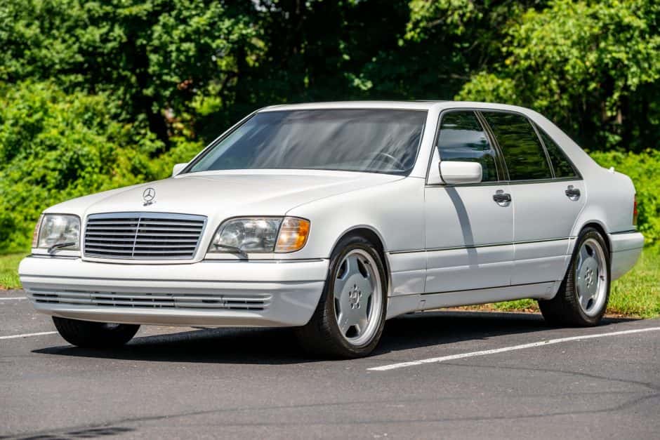 1999 Mercedes-Benz W140 S-Class sold for $23,250