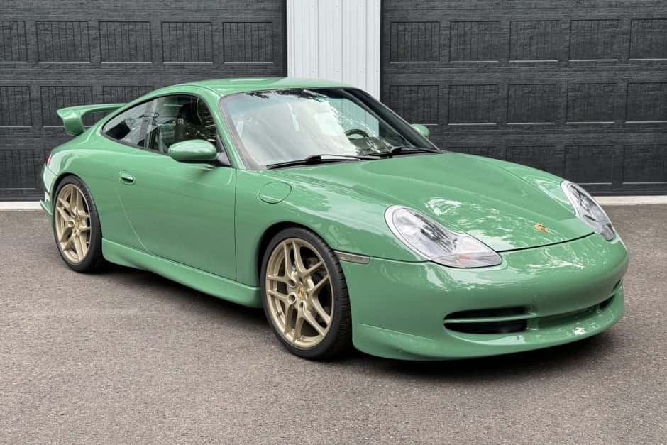 2001 Porsche 996 911 (Non-Turbo/GT2/GT3) sold for $92,313