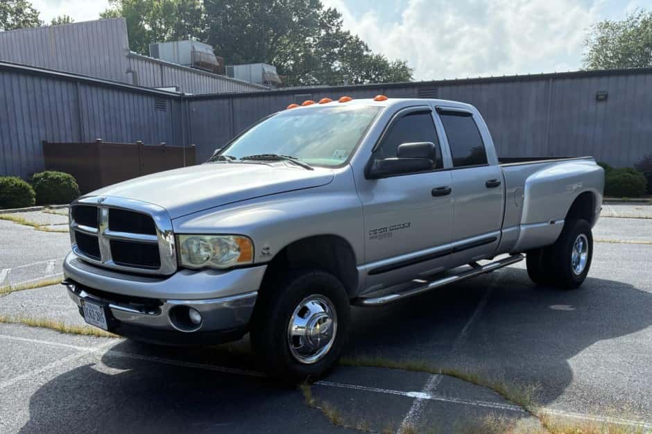 2005 Dodge Ram HD (2003-2010) sold for $26,250