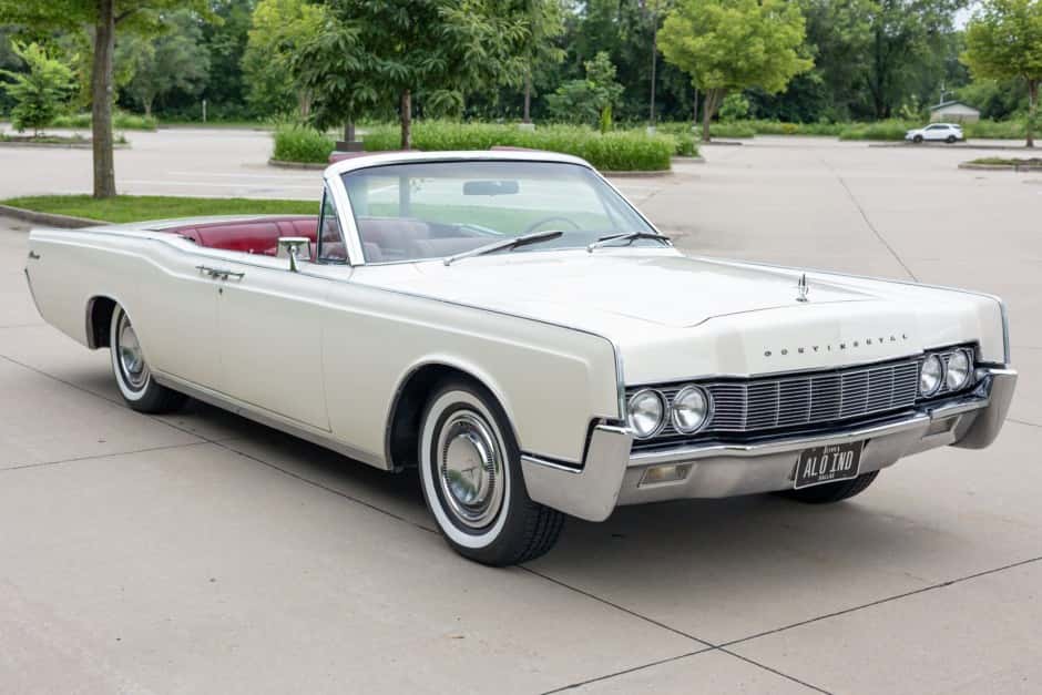 1967 Lincoln Continental (1961-1969) sold for $65,000