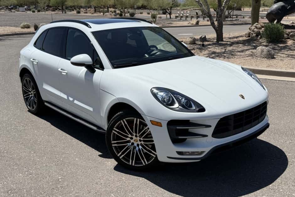 2018 Porsche Macan sold for $35,000