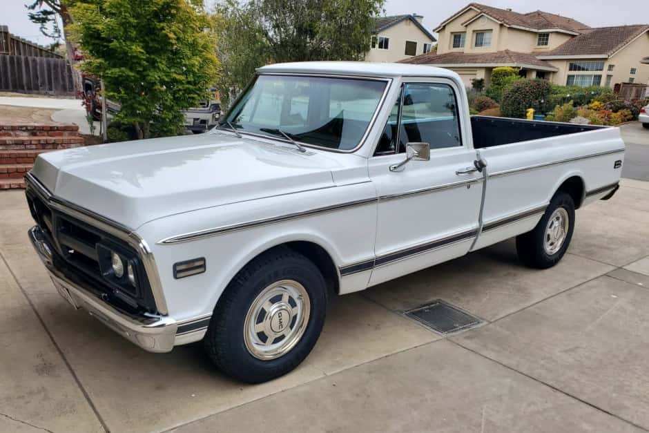 1972 GMC C/K 1967-1972 sold for $8,500