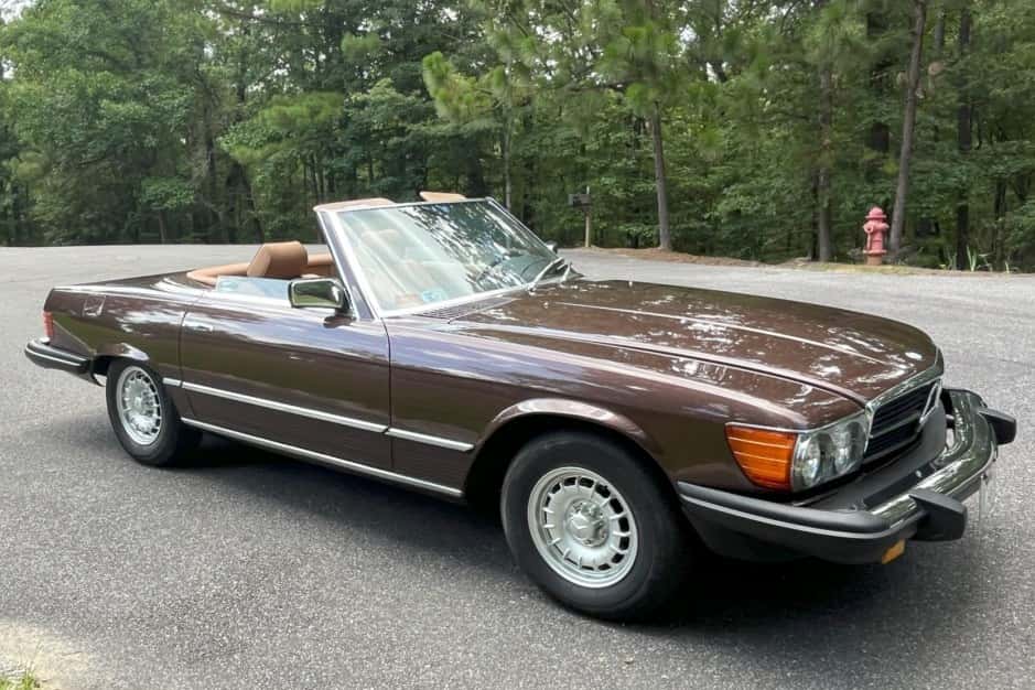 1982 Mercedes-Benz R107 SL sold for $15,250