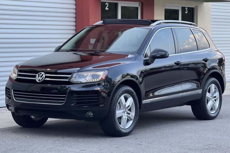 2014 Volkswagen Touareg sold for $18,500