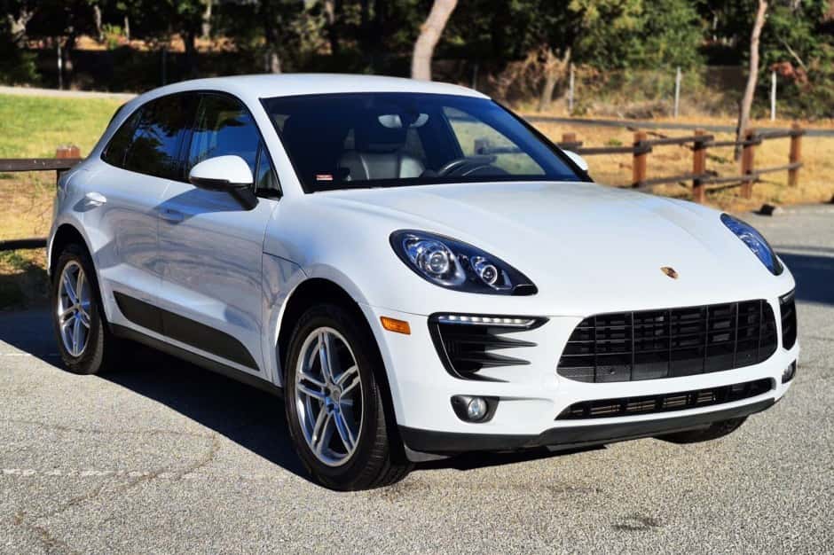 2016 Porsche Macan sold for $19,751
