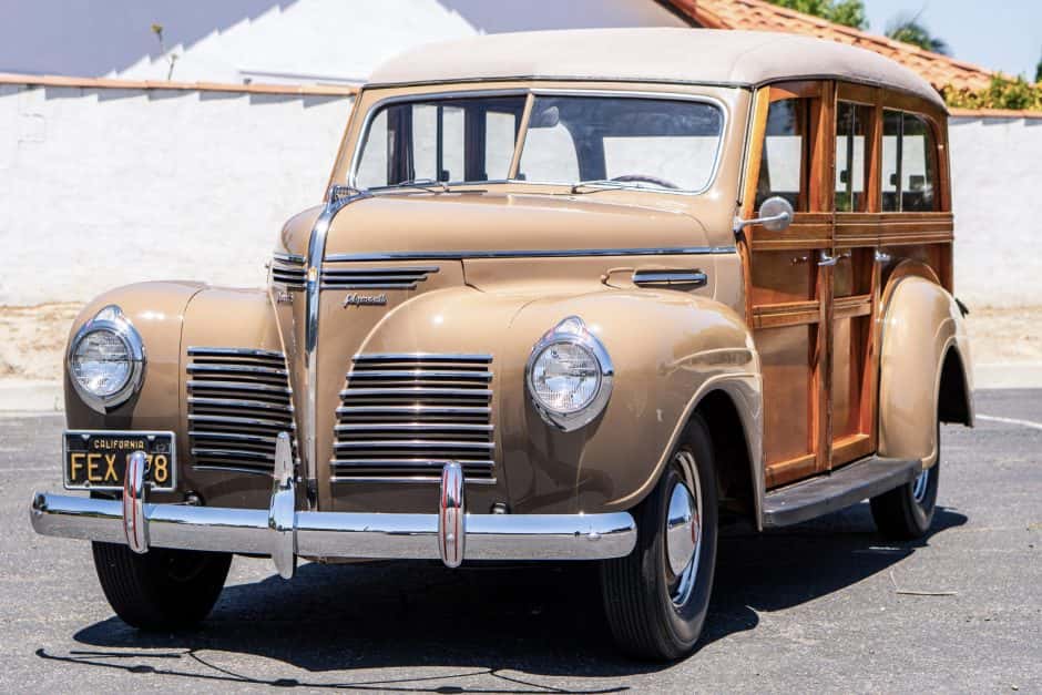 1940 Plymouth Deluxe/Special Deluxe sold for $29,000