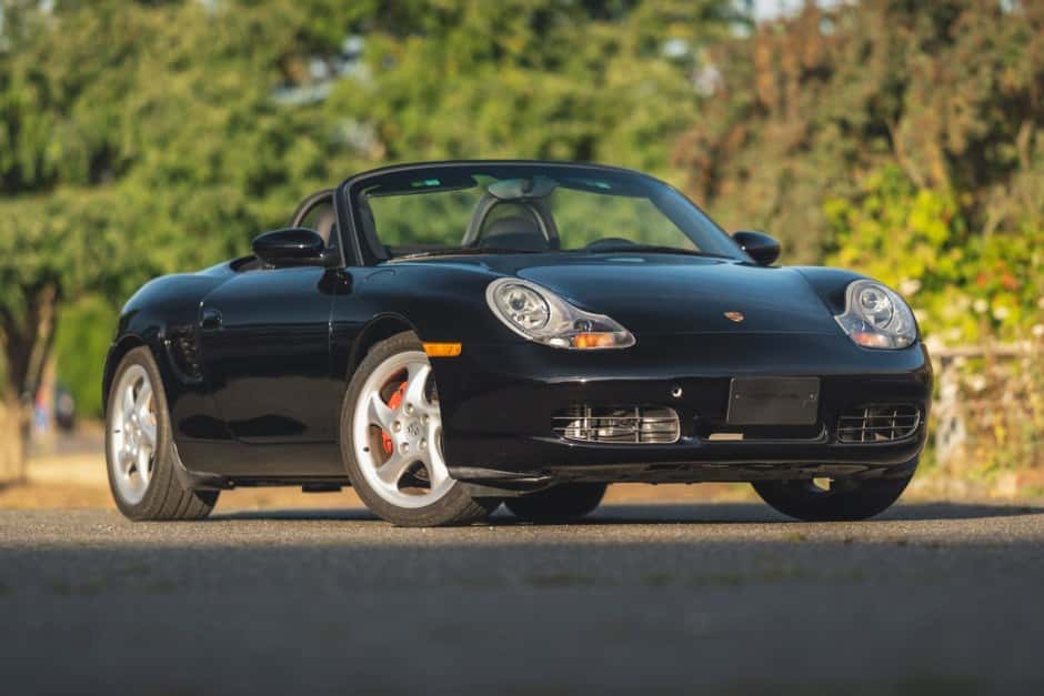 2001 Porsche 986 Boxster sold for $23,000