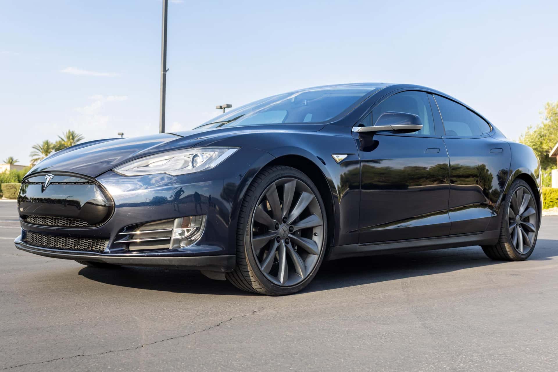 2013 Tesla Model S sold for $12,750