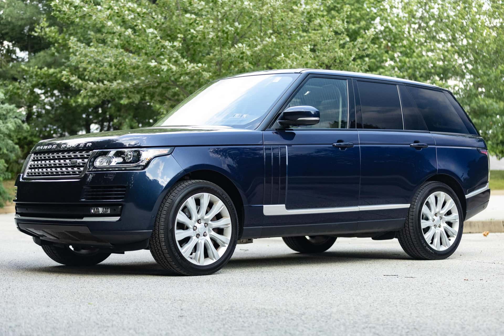 2017 Land Rover Range Rover sold for $19,100