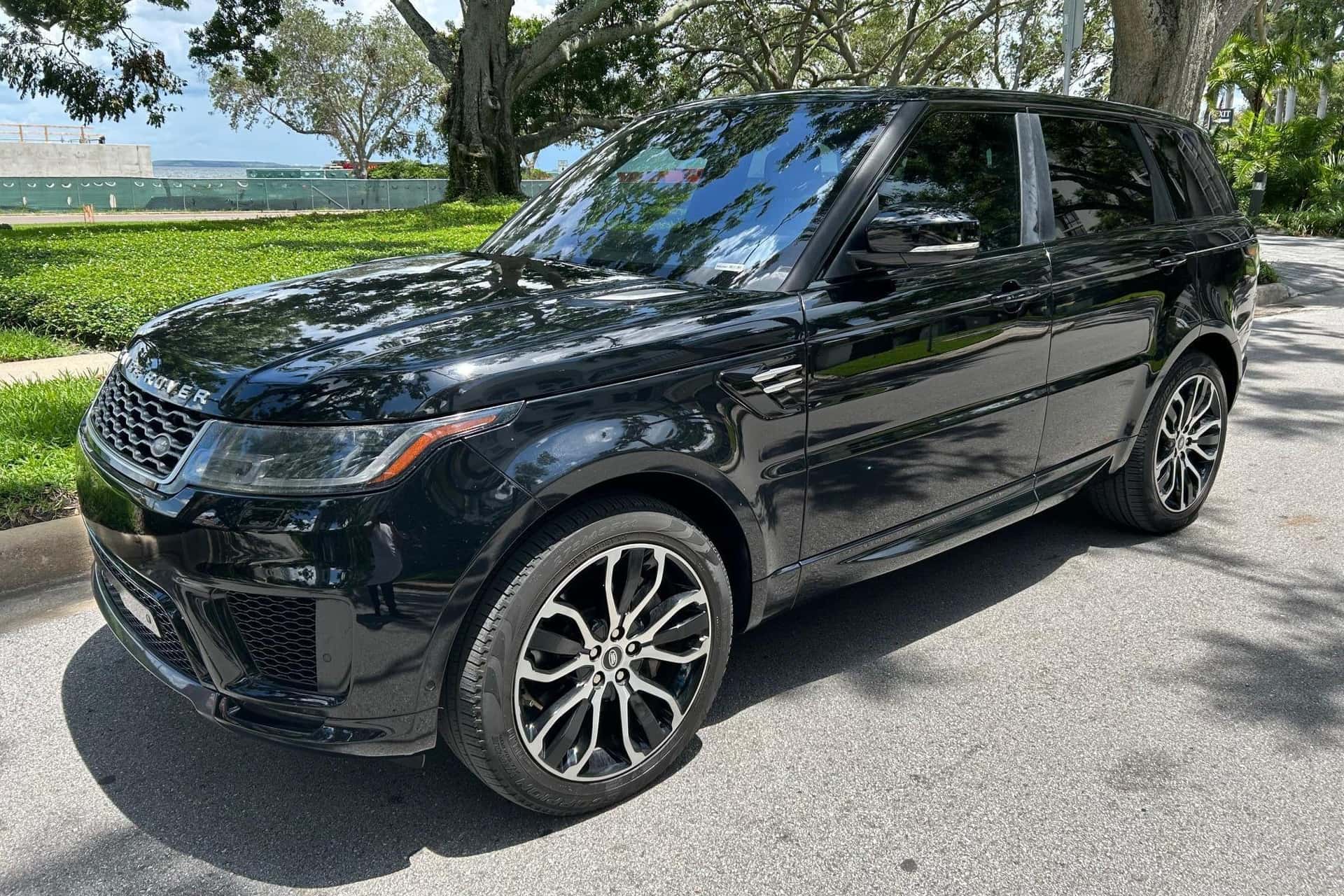 2019 Land Rover Range Rover Sport sold for $18,500