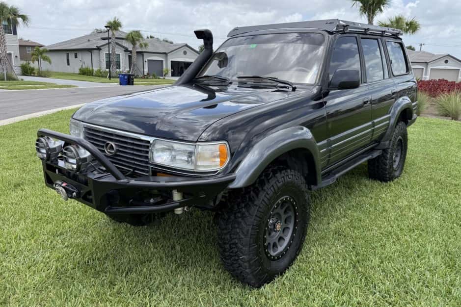 1997 Lexus LX450 sold for $21,000