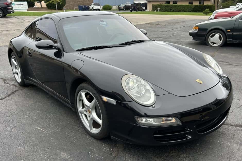 2006 Porsche 997 911 (Non-Turbo/GT2/GT3) sold for $33,500