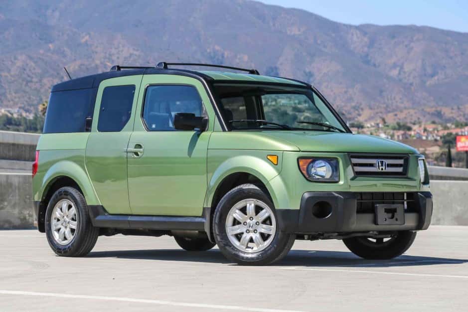 2008 Honda Element sold for $8,750