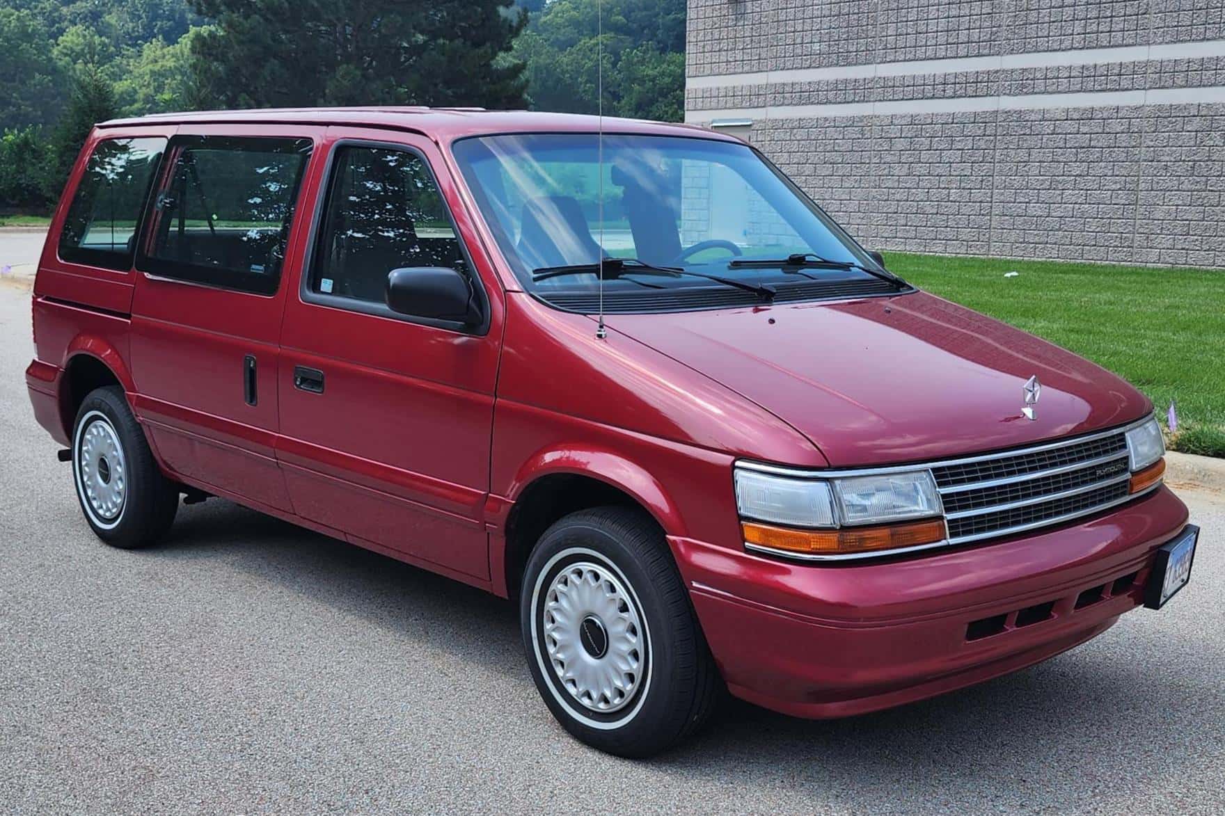 1994 Plymouth Voyager sold for $5,200