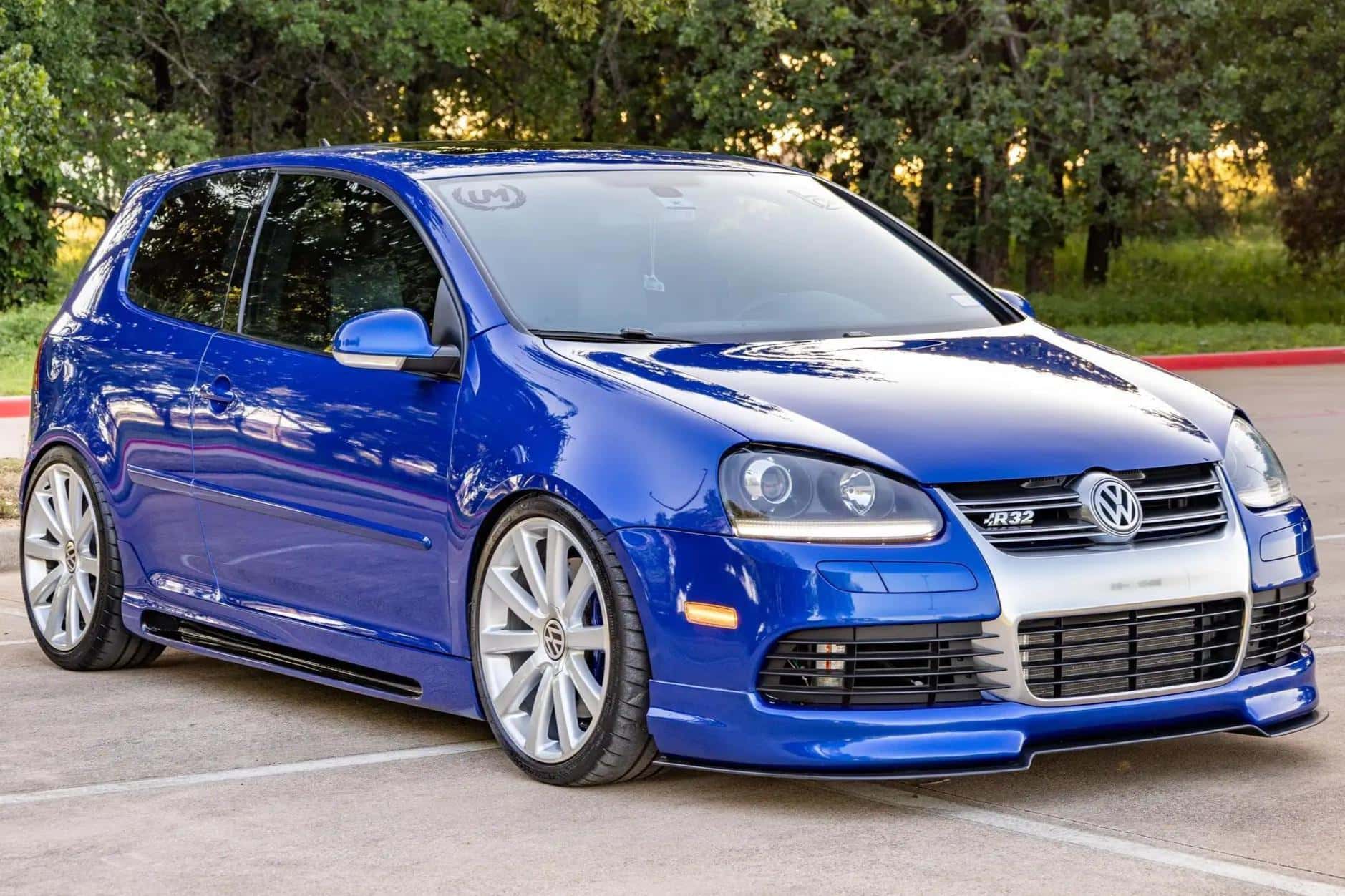 2008 Volkswagen R32 sold for $24,000