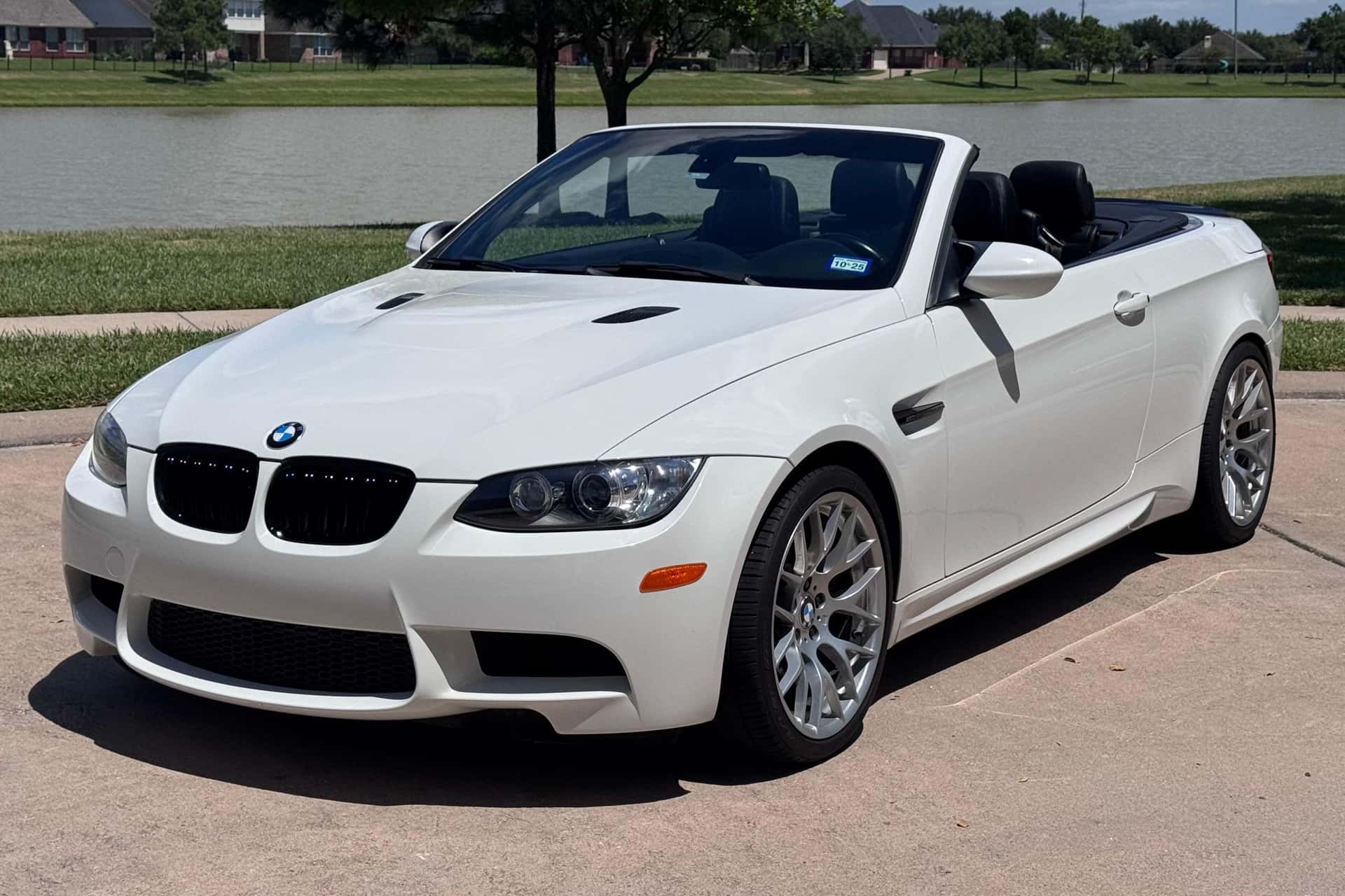 2011 BMW E9X M3 sold for $25,500