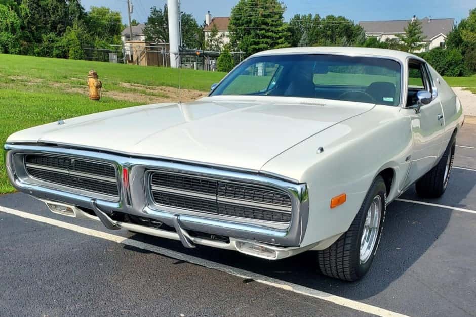 1972 Dodge Charger sold for $13,750