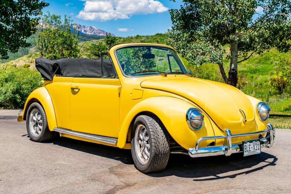 1979 Volkswagen Super Beetle sold for $10,750
