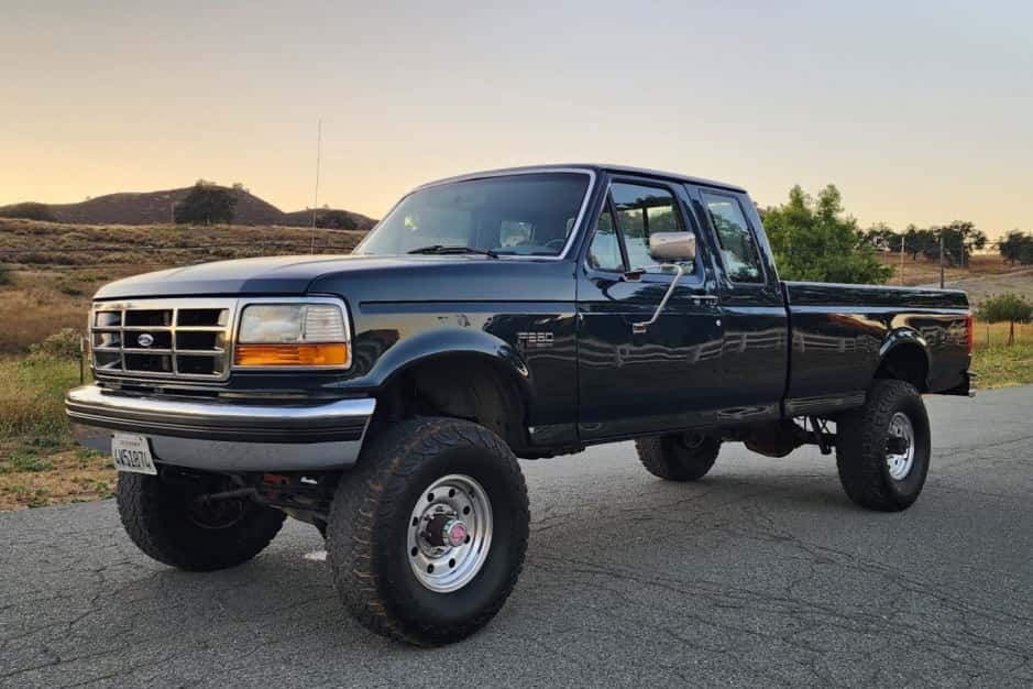 1994 Ford F-Series 1992-1997 sold for $27,000