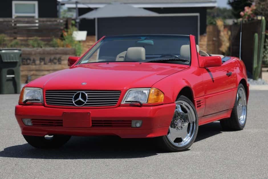 1992 Mercedes-Benz R129 SL sold for $25,000