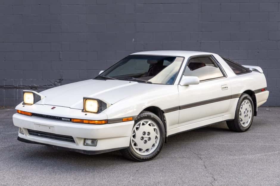 1988 Toyota Supra A70 (1986-1992) sold for $12,000