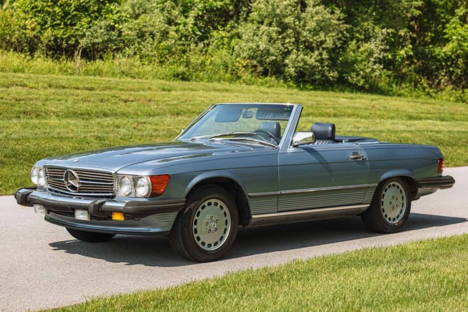 1988 Mercedes-Benz R107 SL sold for $18,062