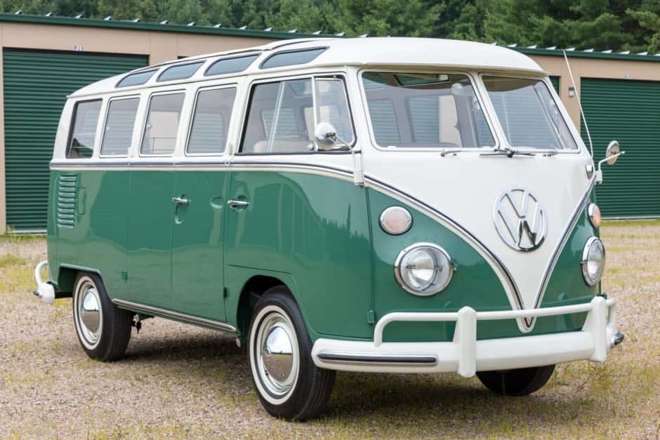 1967 Volkswagen Split-Window Bus sold for $100,000