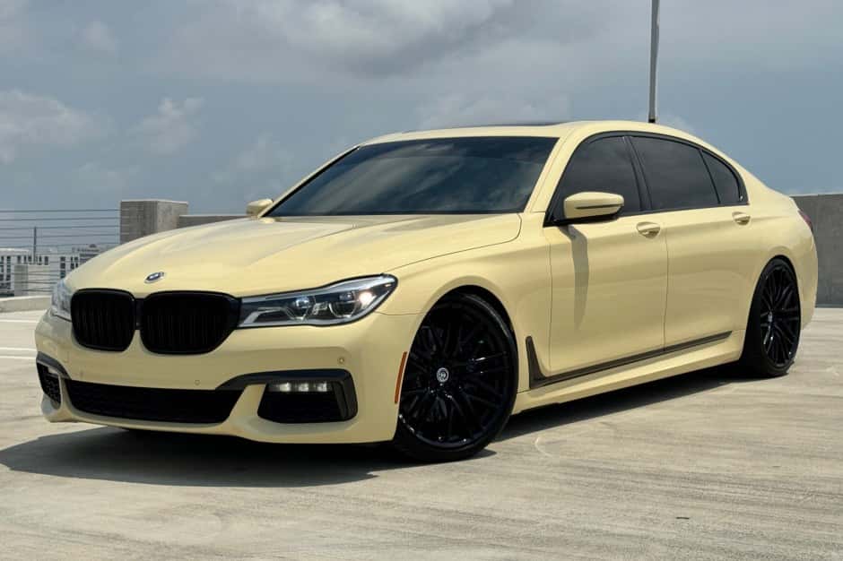 2018 BMW G11/G12 7-Series sold for $47,250