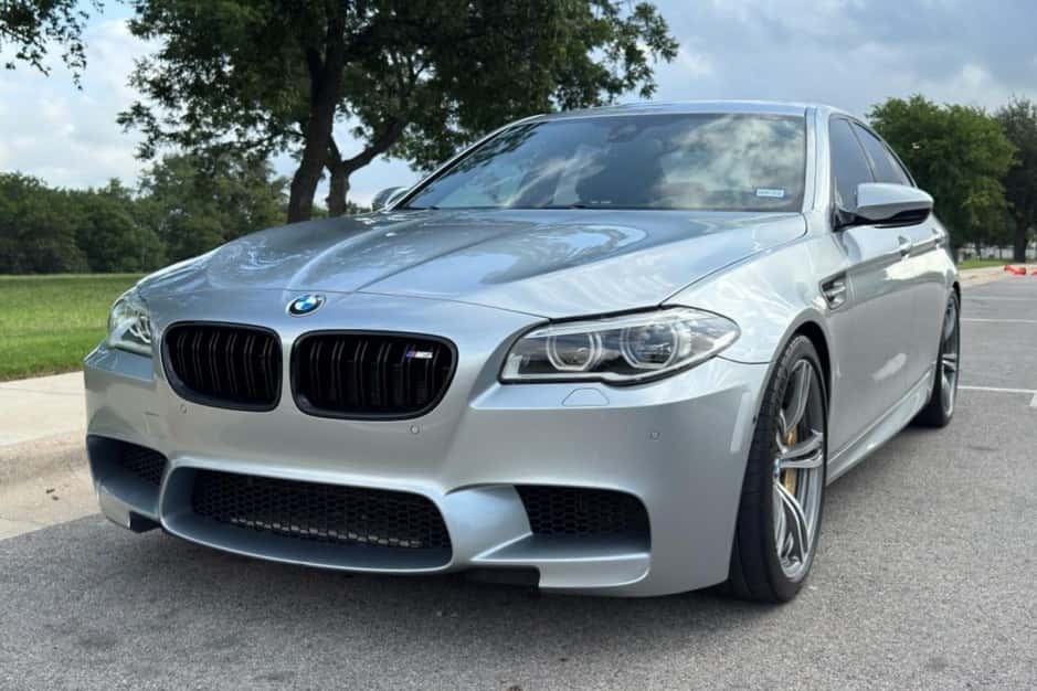 2016 BMW F10 M5 sold for $44,000