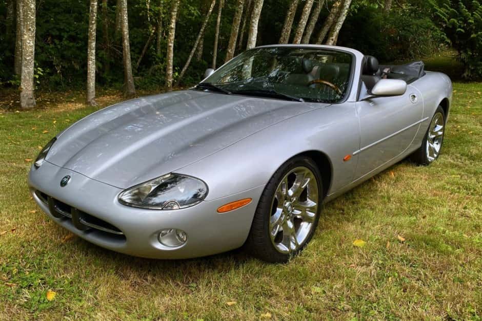 2003 Jaguar XK8 sold for $6,300