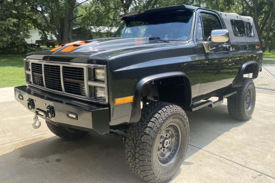 1987 GMC Jimmy (1973-1991) sold for $15,221