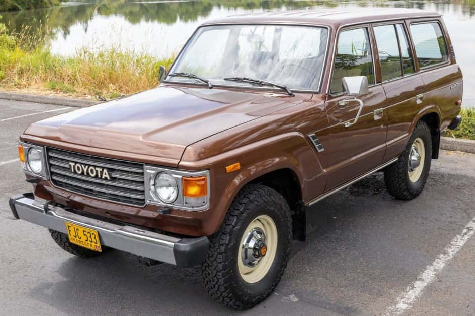 1984 Toyota Land Cruiser 60-Series sold for $25,000