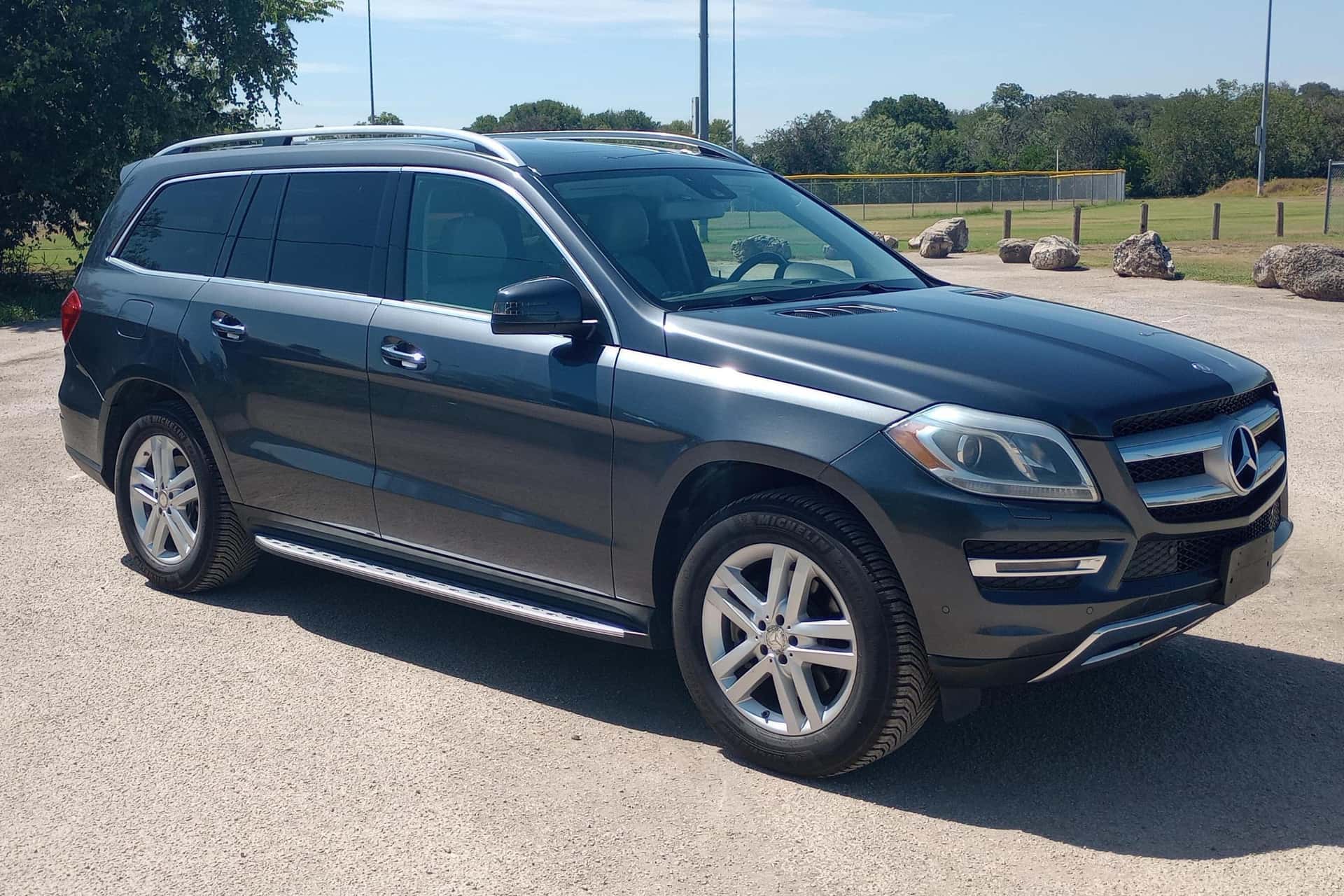 2014 Mercedes-Benz GL-Class sold for $11,500