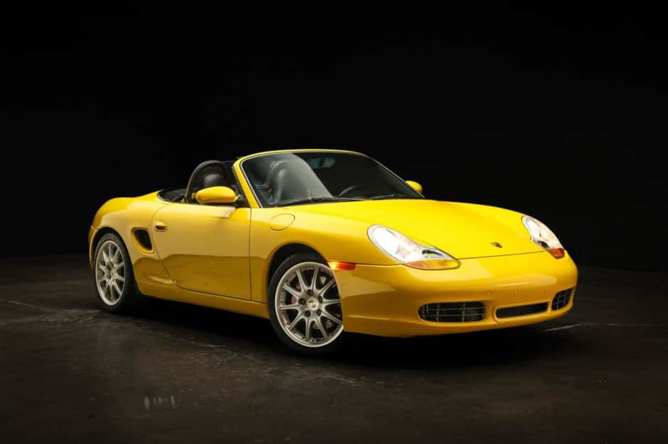 2000 Porsche 986 Boxster sold for $20,550