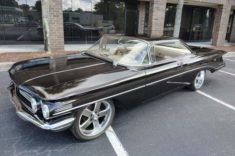 1960 Oldsmobile 88 sold for $18,000