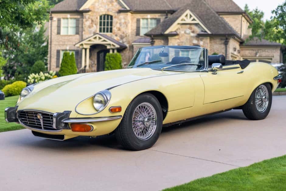 1973 Jaguar XKE Series III sold for $55,000