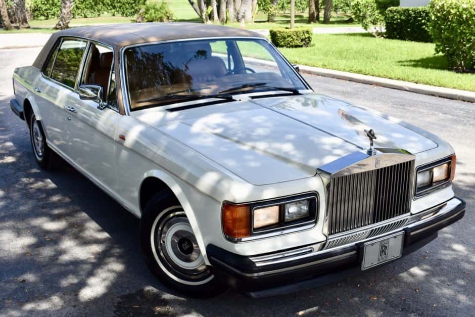 1989 Rolls-Royce SZ Silver Spirit & Silver Spur sold for $20,750