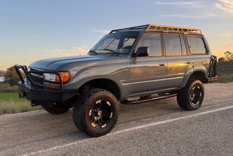 1991 Toyota Land Cruiser 80-Series sold for $6,700