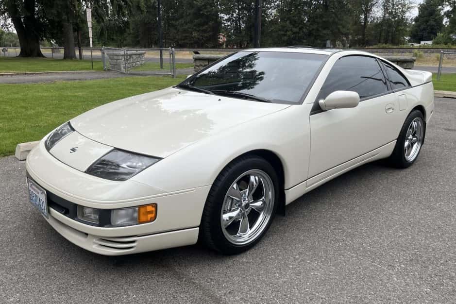1991 Nissan Z32 300ZX sold for $19,250