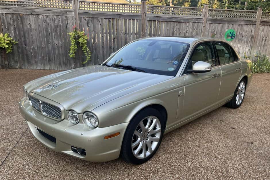 2008 Jaguar X350/X356/X358 XJ (2004-2009) sold for $8,800