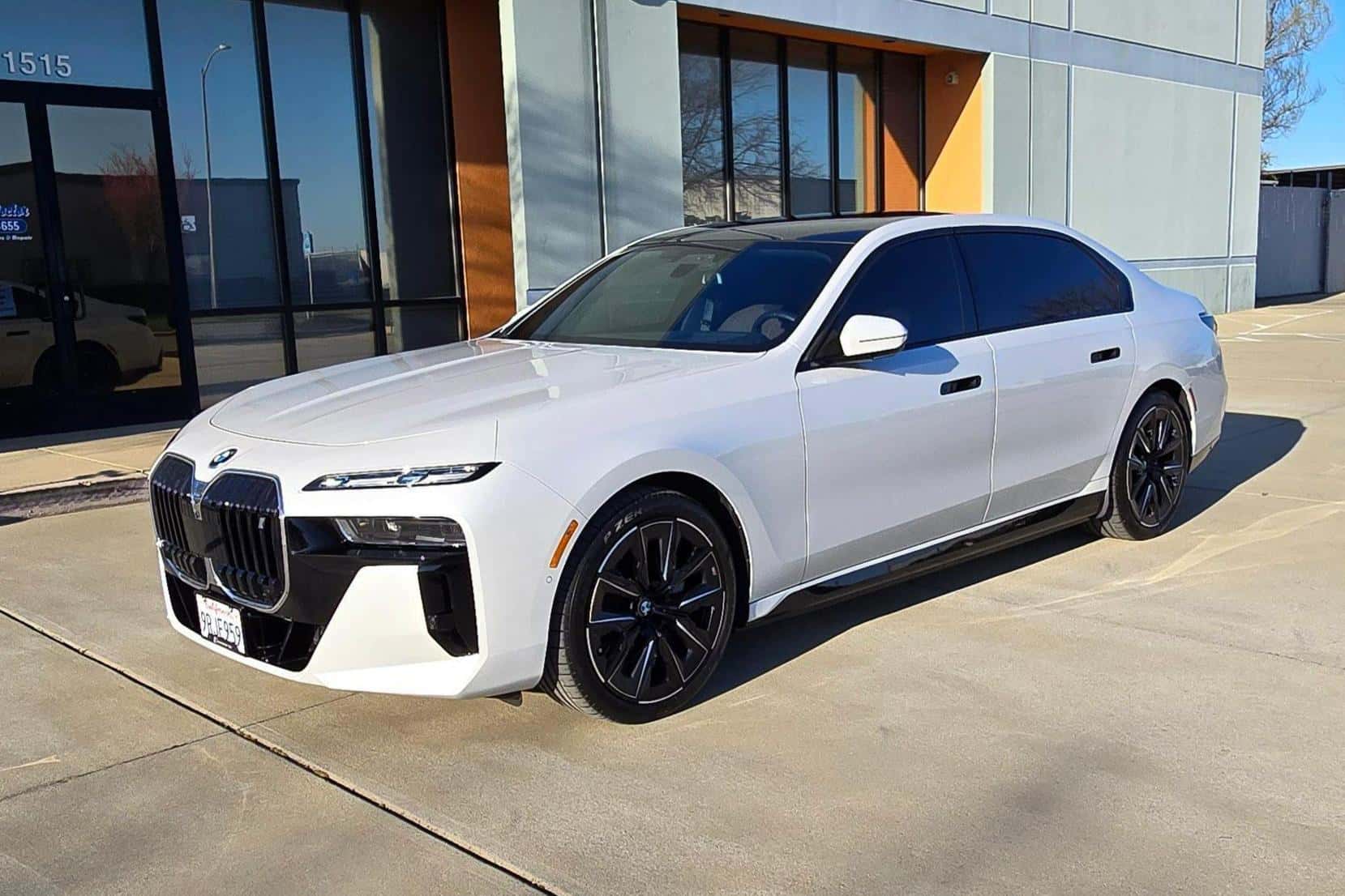 2023 BMW i7 sold for $63,500