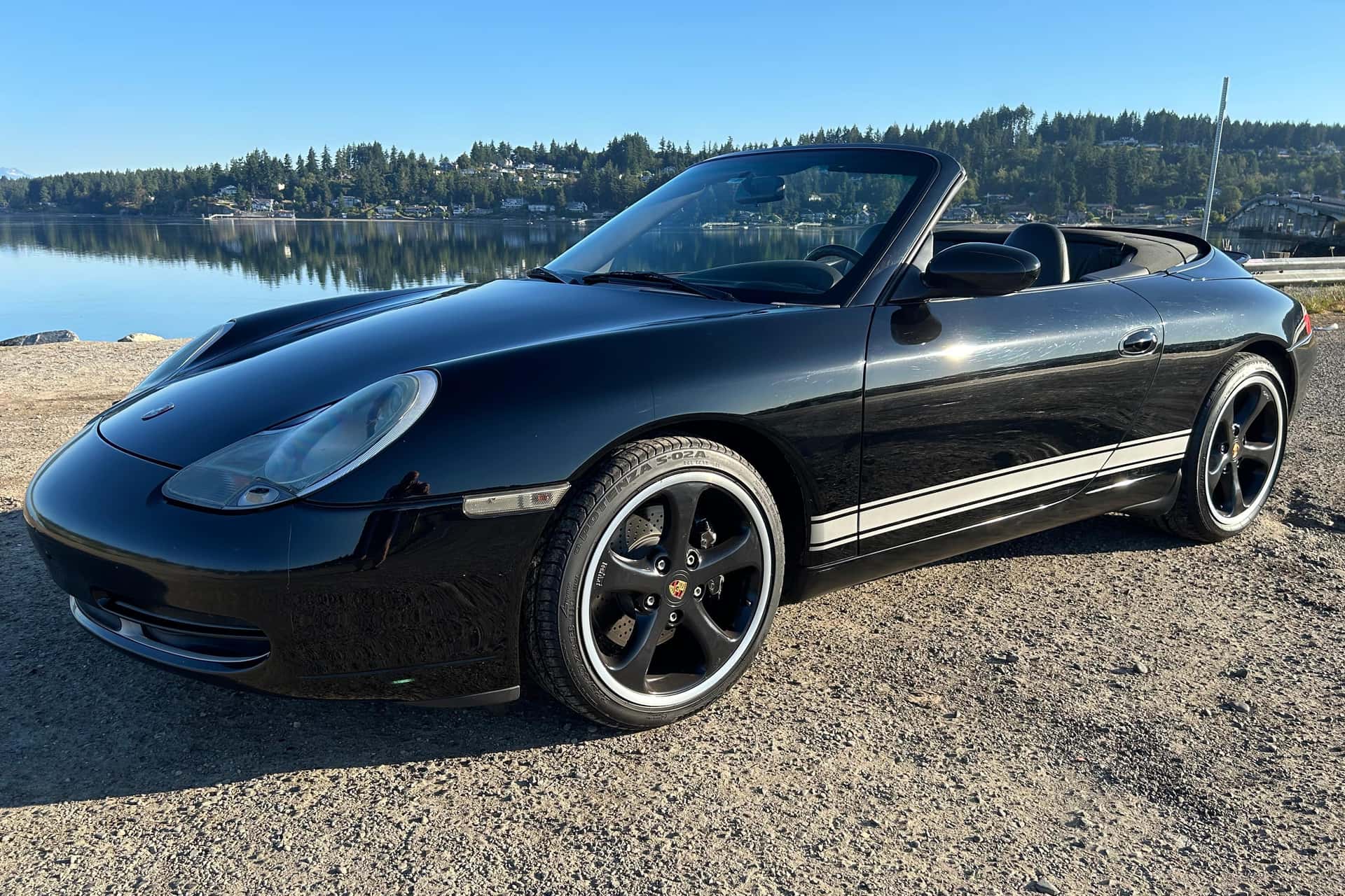 2001 Porsche 996 911 sold for $21,572
