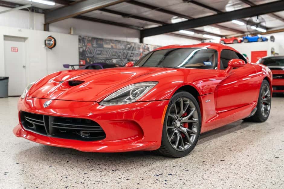 2013 Dodge Viper (2013-2017) sold for $136,000