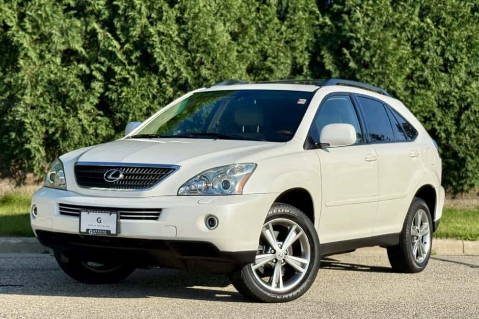 2006 Lexus RX sold for $21,500